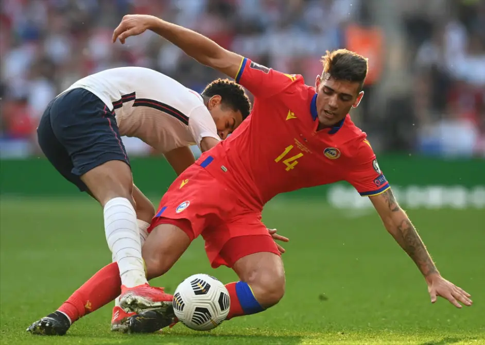 罗马尼亚队赢得关键战役，成功进军欧洲预选赛