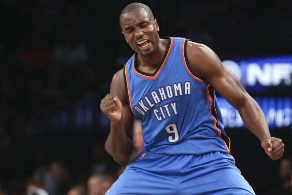 包含跳水王子拜仁宣布转战NBA的词条